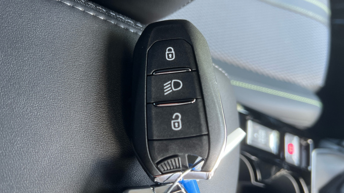 Peugeot 208 1.2 100 Turbo GT 5dr Petrol Hatchback - Image 19